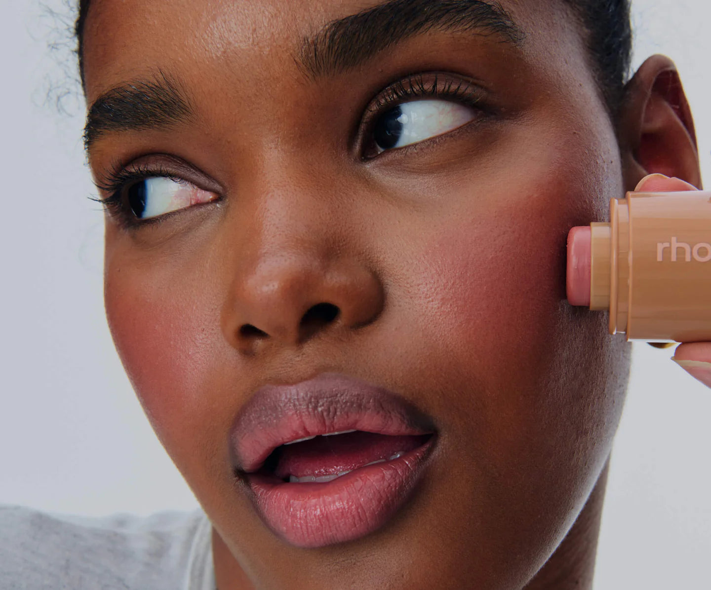 Rhode - Pocket Blush